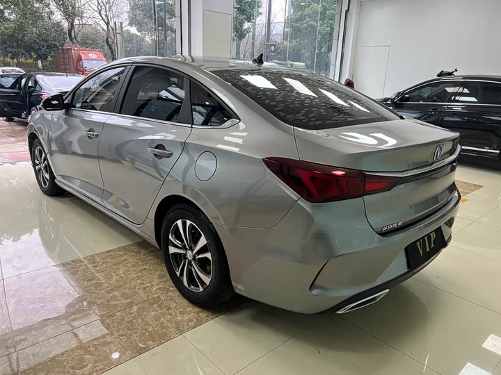 Фото 4 - Changan Eado Plus