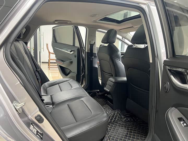 Фото 9 - Changan Eado Plus