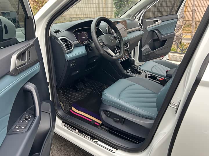 Фото 4 - Volkswagen Tharu