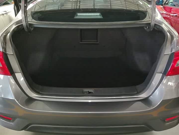 Фото 4 - Nissan Sylphy