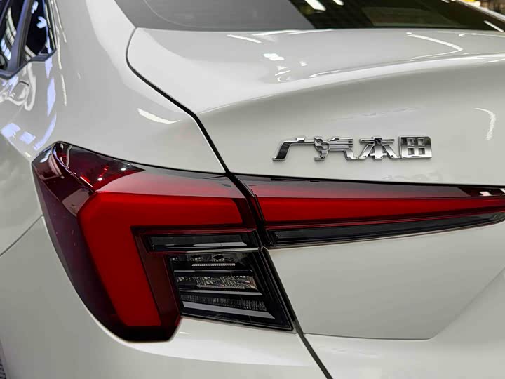 Фото 6 - Honda Integra