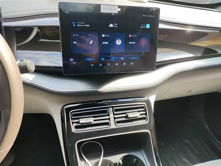 Фото 6 - BYD Qin Plus