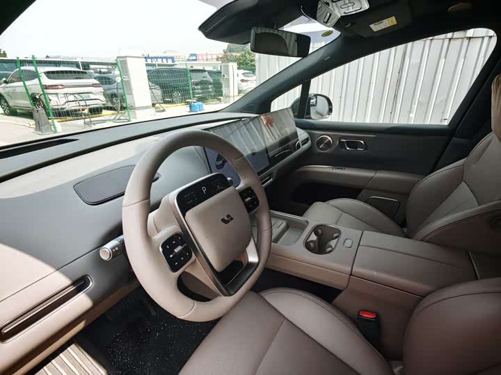 Фото 9 - LiXiang i6