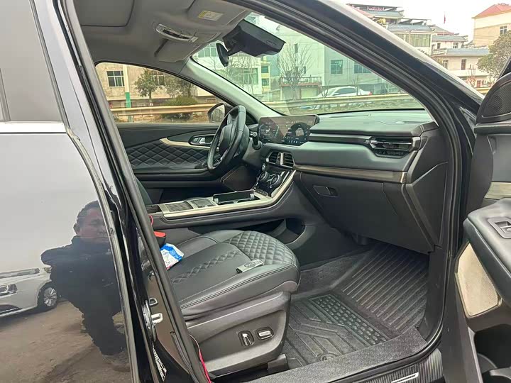 Фото 2 - Exeed TXL