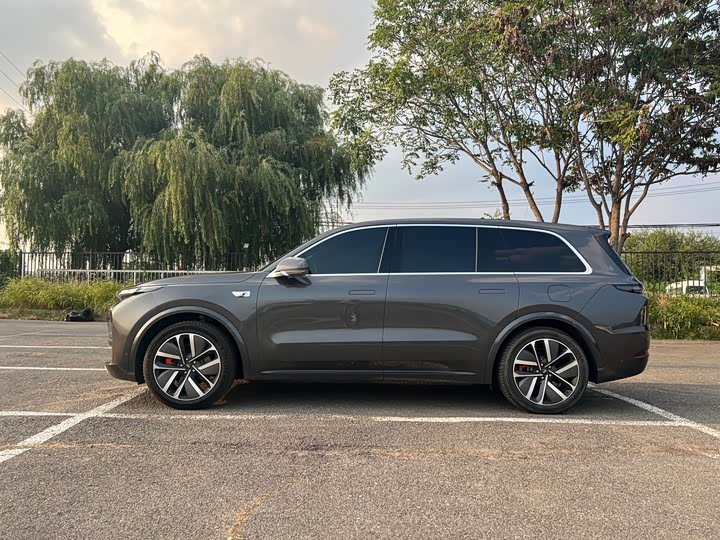 Фото 9 - LiXiang L9