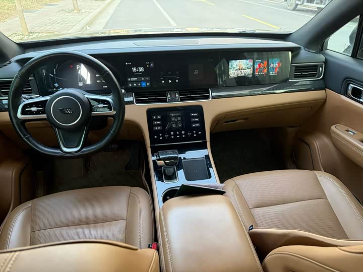 Фото 5 - LiXiang One