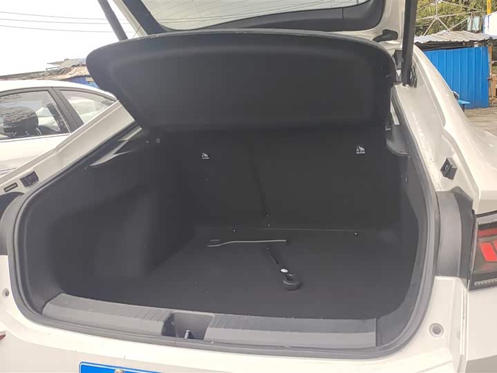 Фото 4 - Volkswagen Lamando L