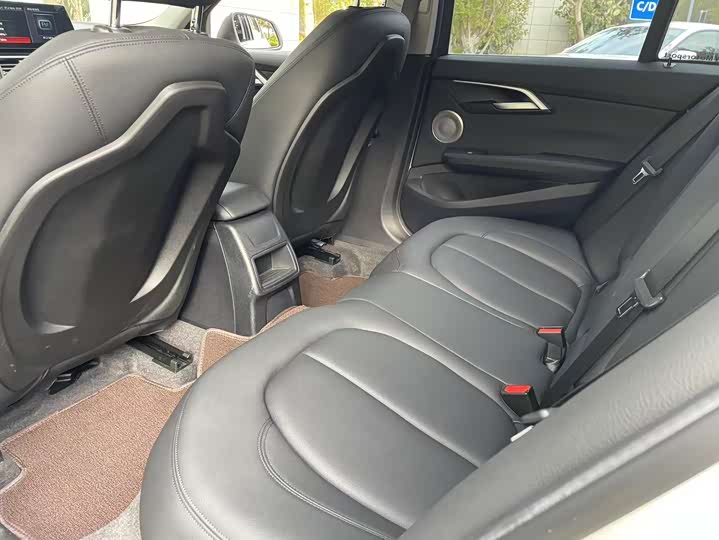 Фото 5 - BMW 1 Series