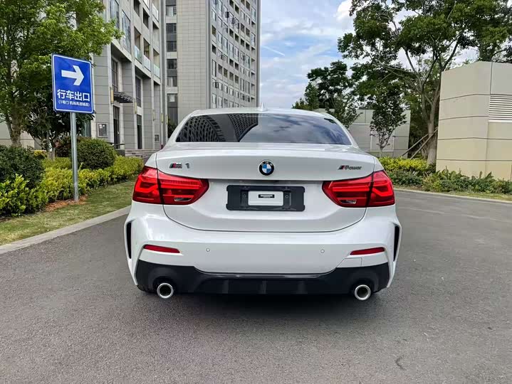Фото 7 - BMW 1 Series