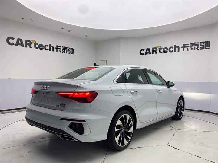 Фото 5 - Audi A3