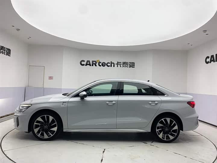 Фото 8 - Audi A3