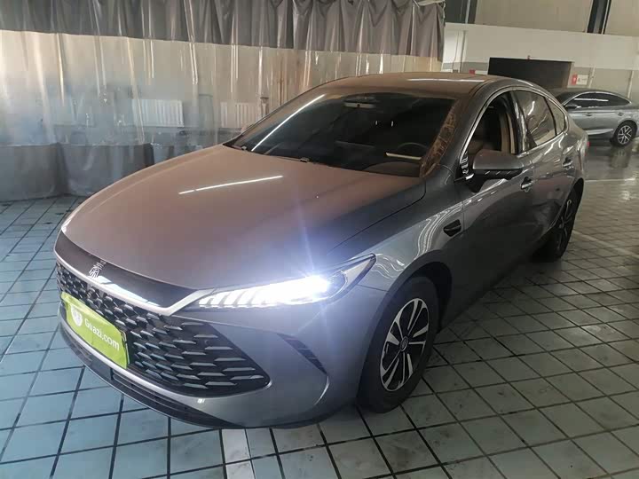 Фото 1 - BYD Qin Plus