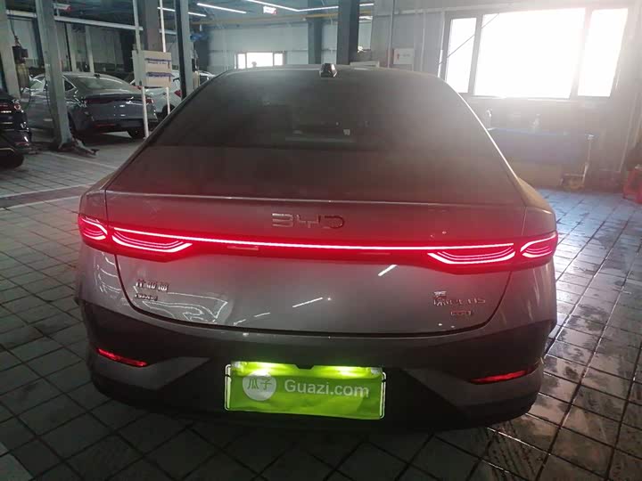 Фото 6 - BYD Qin Plus