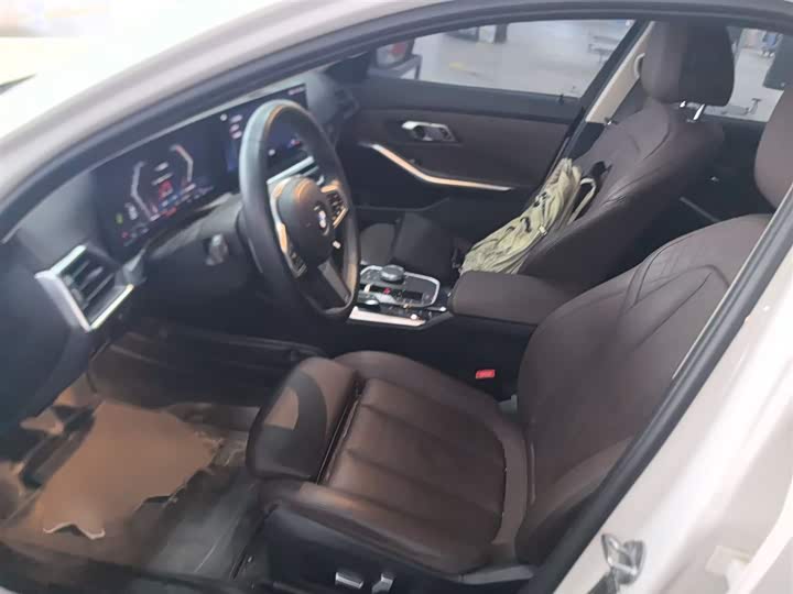 Фото 8 - BMW 3 Series