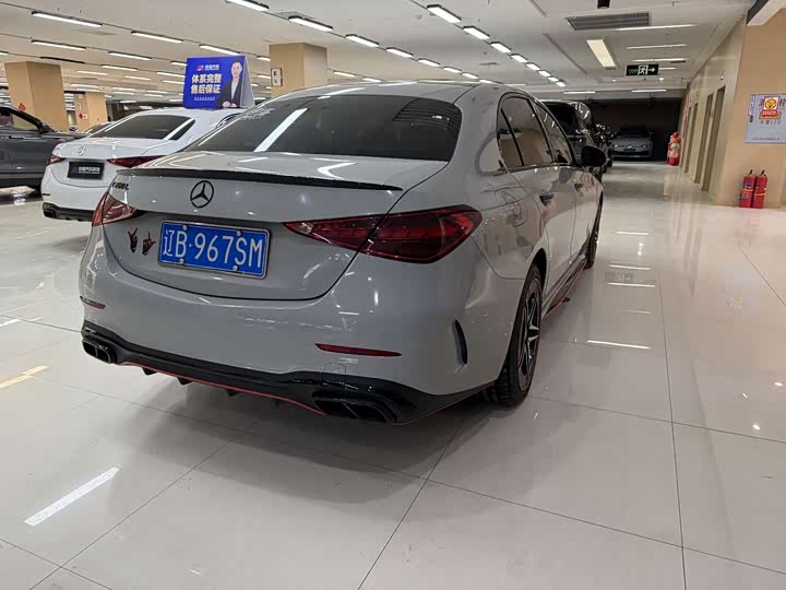 Фото 4 - Mercedes-Benz C-Class