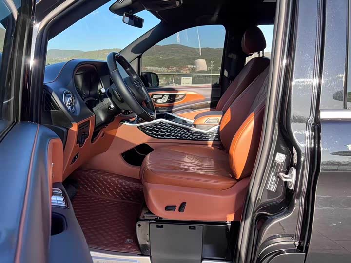 Фото 4 - Mercedes-Benz Vito