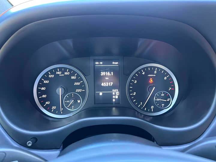 Фото 6 - Mercedes-Benz Vito