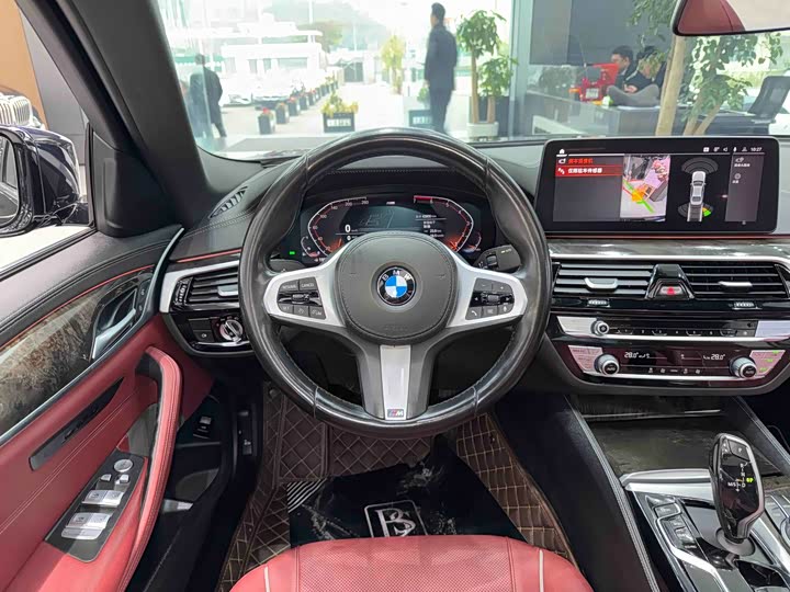 Фото 8 - BMW 5 Series