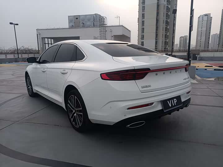 Фото 5 - Geely Preface