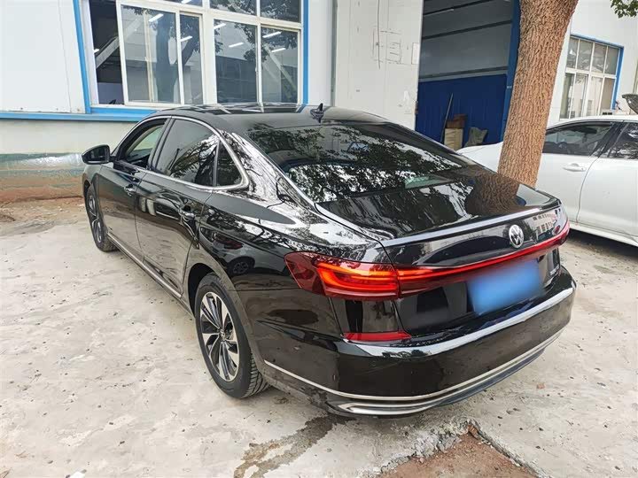 Фото 5 - Volkswagen Passat