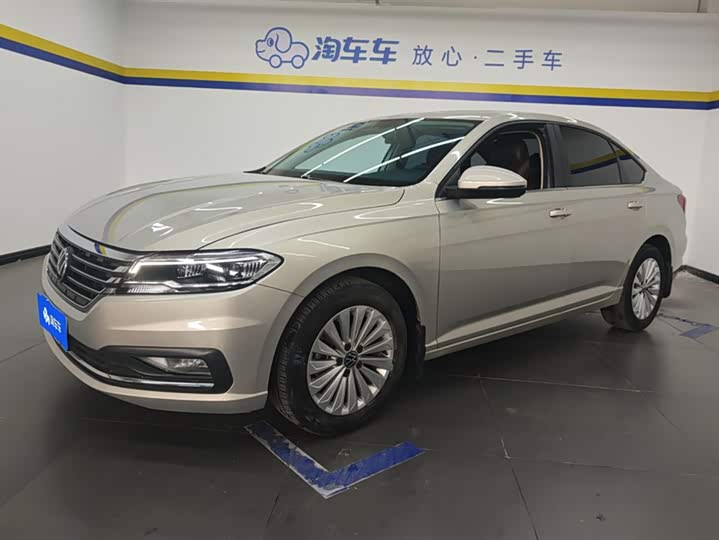 Фото 1 - Volkswagen Lavida