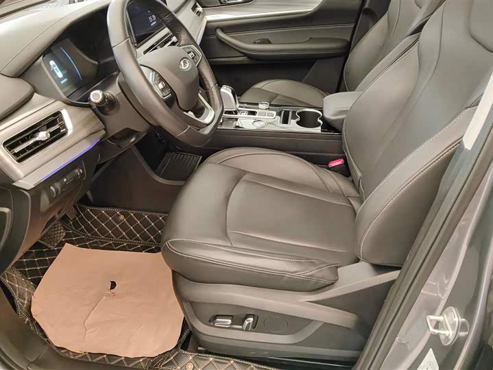 Фото 9 - Chery Tiggo 8