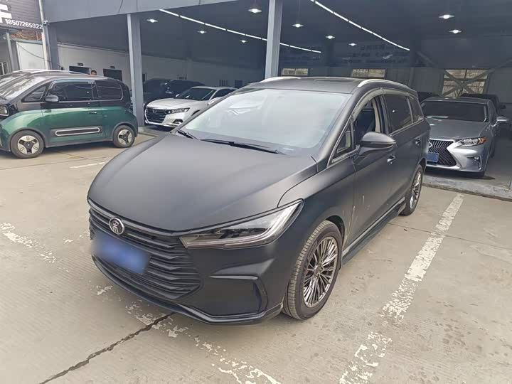 Фото 2 - BYD Song Max