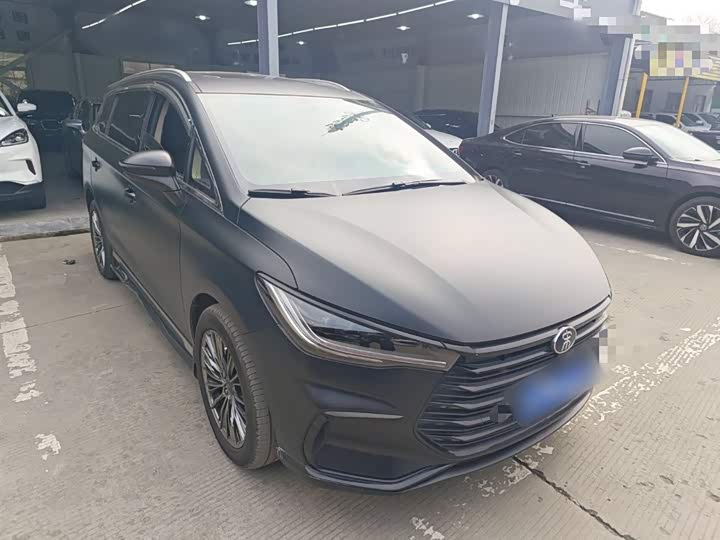 Фото 4 - BYD Song Max