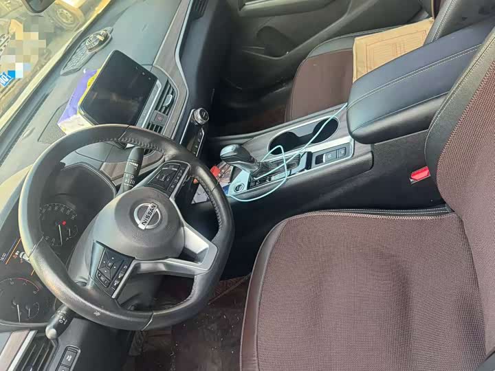 Фото 8 - Nissan Teana