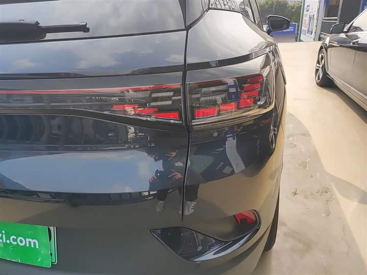 Фото 8 - Volkswagen ID.4 Crozz