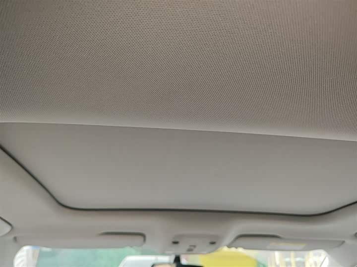 Фото 9 - Audi Q3