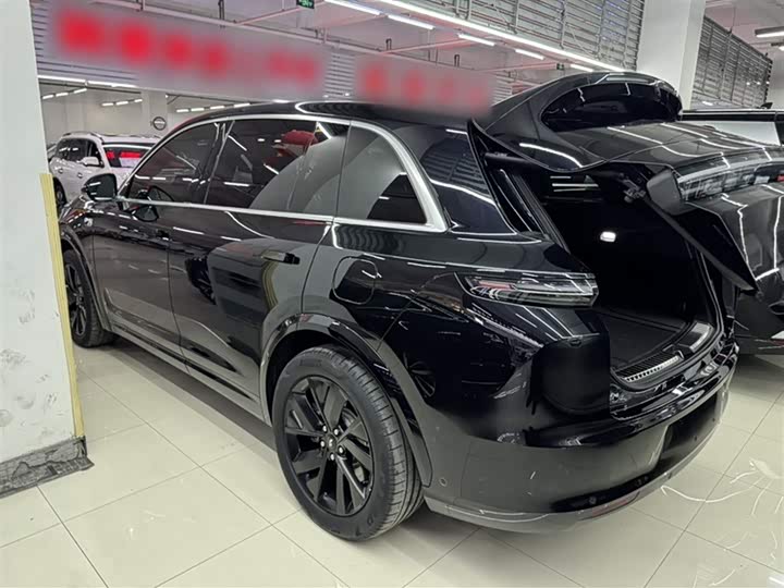 Фото 9 - LiXiang L7