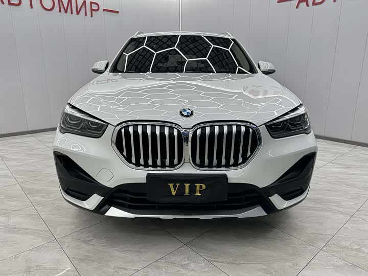 Фото 3 - BMW X1