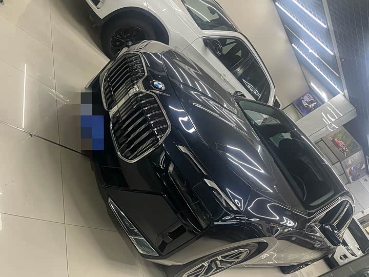 Фото 3 - BMW 7 Series