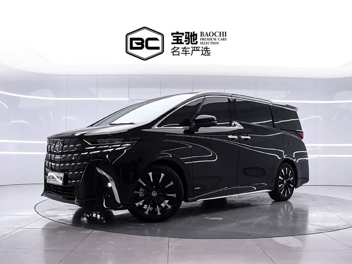 Фото 1 - Toyota Alphard