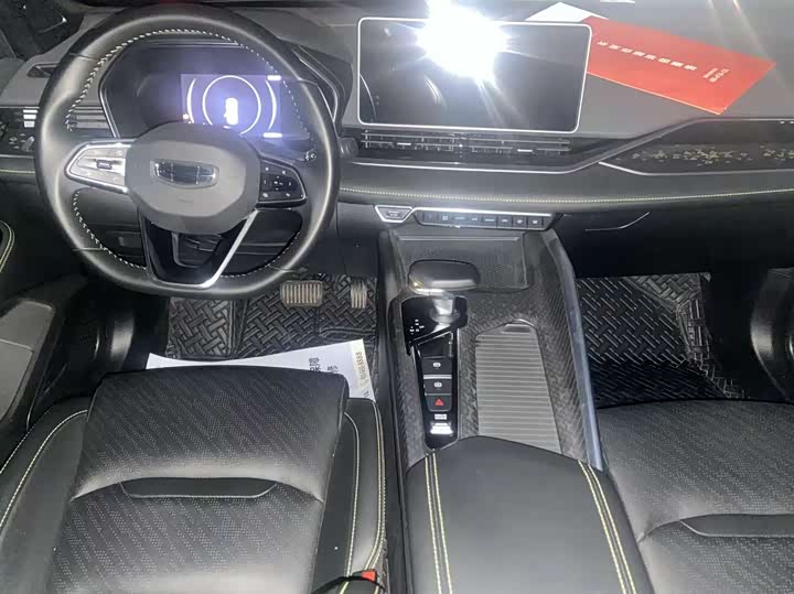 Фото 5 - Geely Preface