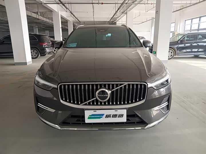 Фото 2 - Volvo XC60
