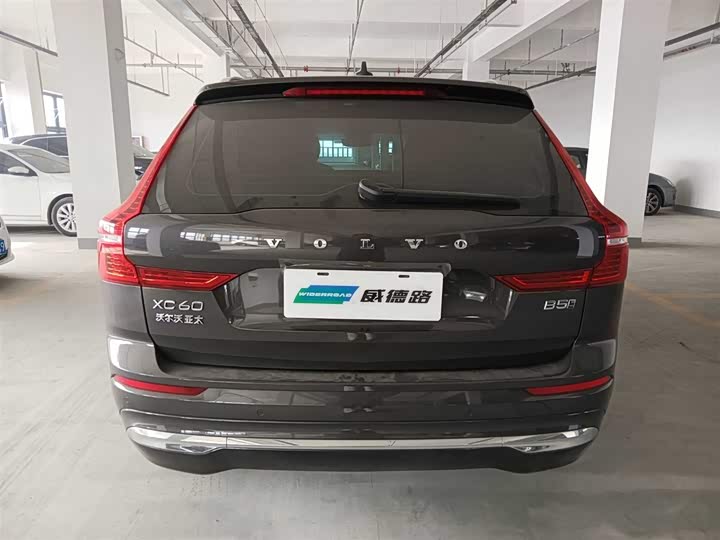 Фото 5 - Volvo XC60