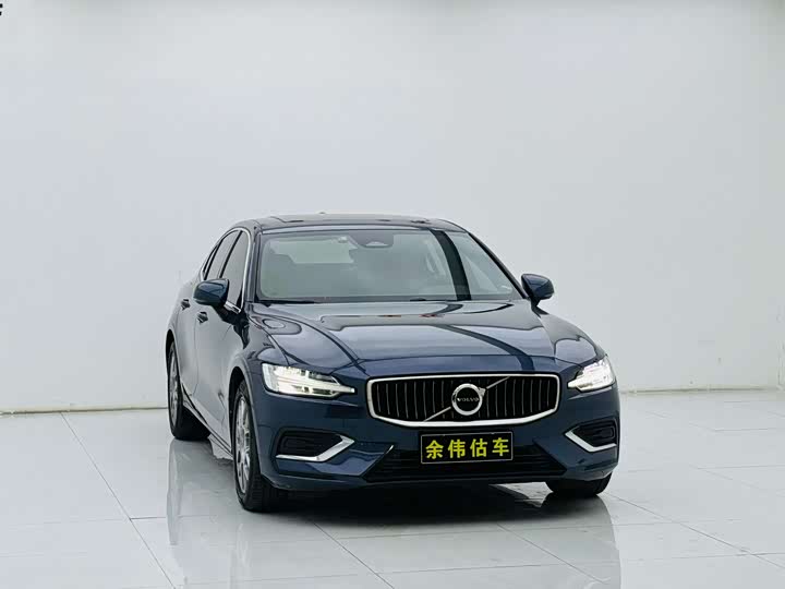 Фото 3 - Volvo S60