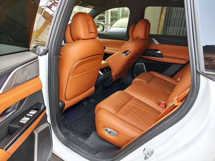 Фото 9 - XPeng G9