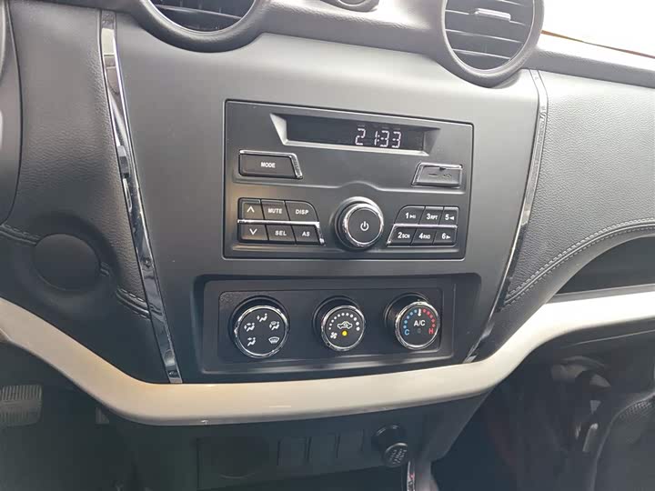 Фото 5 - Dongfeng Rich 6