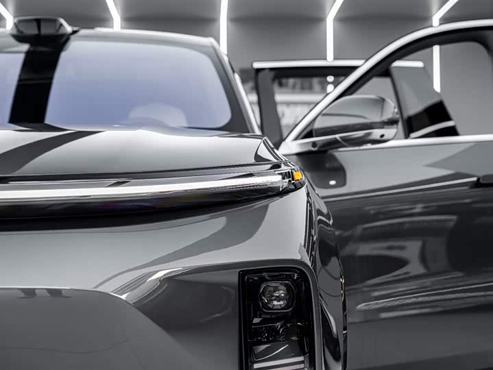 Фото 8 - LiXiang L9