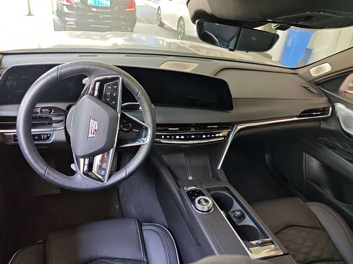 Фото 4 - Cadillac CT6