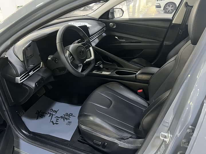 Фото 4 - Hyundai Elantra N line