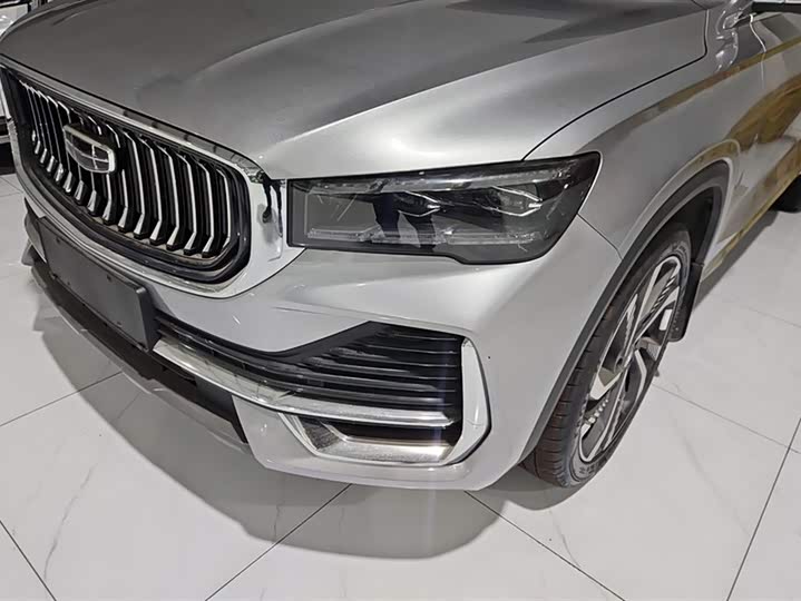 Фото 5 - Geely Monjaro