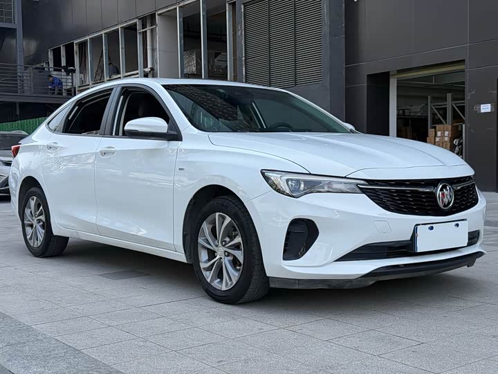 Фото 3 - Buick Verano