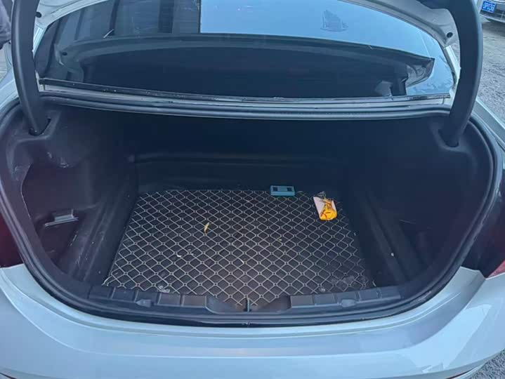 Фото 4 - BMW 1 Series