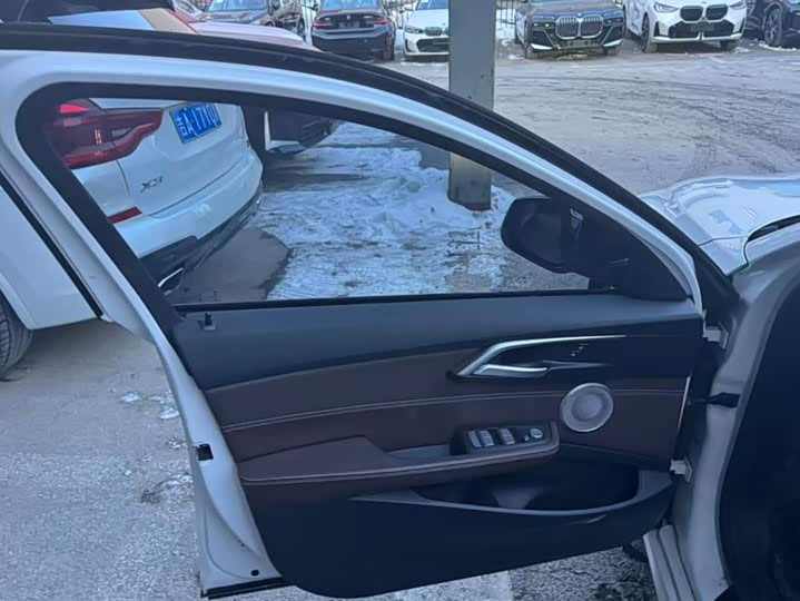 Фото 7 - BMW 1 Series