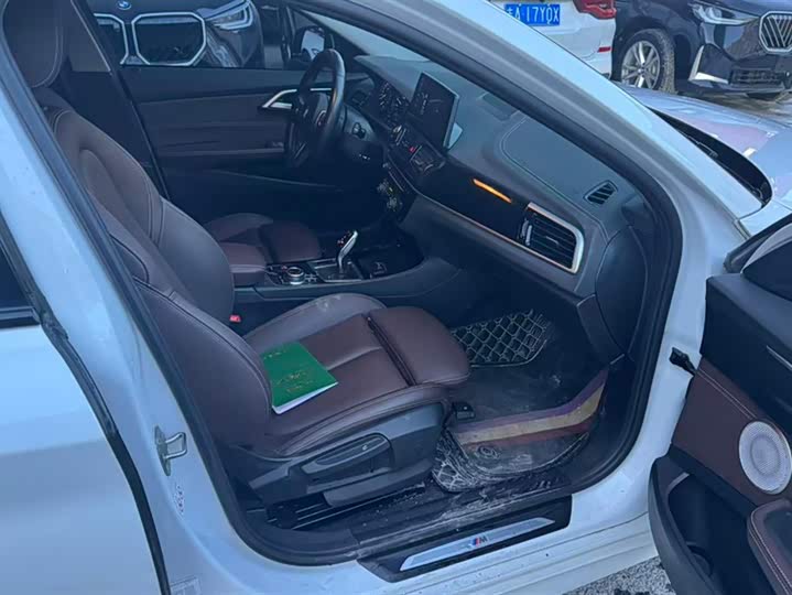 Фото 8 - BMW 1 Series