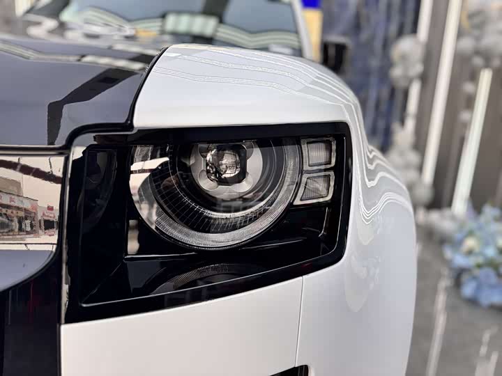 Фото 5 - Land Rover Defender